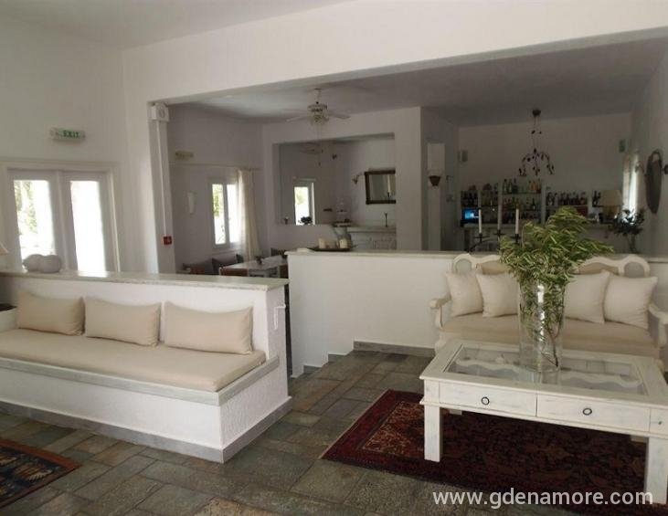 HOTEL MANOS 3*, Paros